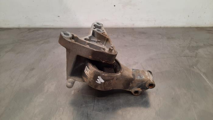 Used Engine mount Opel Zafira Tourer (P12) 1.6 CDTI 16V ecoFLEX 120 Price € 48,40 Inclusive VAT offered by Autohandel Didier