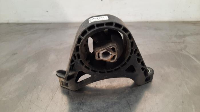 Used Engine mount Opel Zafira Tourer (P12) 1.6 CDTI 16V ecoFLEX 120 Price € 18,15 Inclusive VAT offered by Autohandel Didier