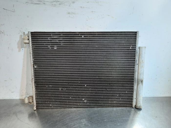 Gebrauchte Klima Kondensor Dacia Logan MCV III/Sandero Wagon (SD07) 0.9 TCe 90 12V Preis € 48,40 Mit Mehrwertsteuer angeboten von Autohandel Didier