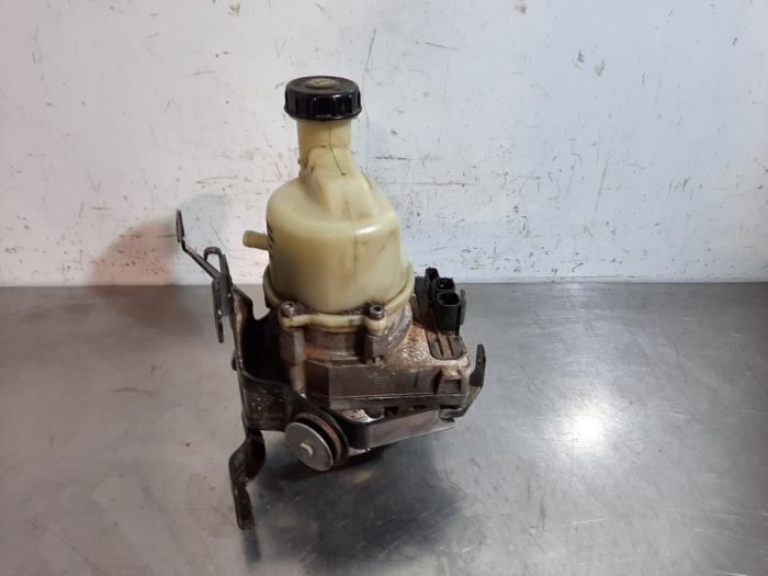 Usagé Pompe de direction Dacia Logan MCV III/Sandero Wagon (SD07) 0.9 TCe 90 12V Prix € 163,35 Prix TTC proposé par Autohandel Didier