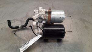 Used Brake servo Lexus CT 200h 1.8 16V Price on request offered by Autohandel Didier