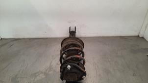 Used Fronts shock absorber, left Lexus CT 200h 1.8 16V Price on request offered by Autohandel Didier