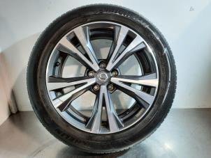 Used Wheel + tyre Nissan Qashqai (J11) 1.2 DIG-T 16V Price € 223,85 Inclusive VAT offered by Autohandel Didier