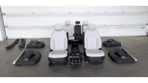 Usagé Intérieur complet Landrover Range Rover Sport (L1) 3.0 P440e Prix € 3.751,00 Prix TTC proposé par Autohandel Didier
