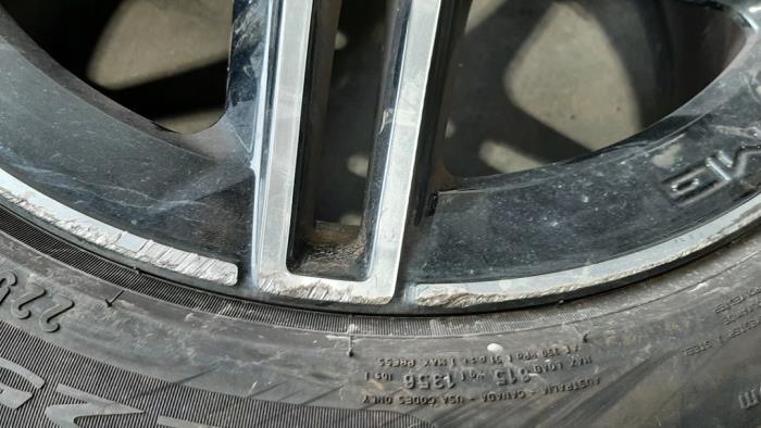 Juego de llantas y neumáticos de un Mercedes-Benz B (W247) 1.3 B-200 Turbo 16V 2021