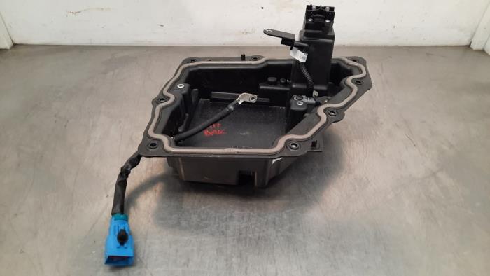 Battery box from a Land Rover Range Rover Sport (L1) 3.0 P440e 2023