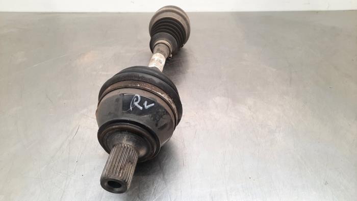 Front drive shaft, right from a Mercedes-Benz B (W247) 1.3 B-180 Turbo 16V 2019