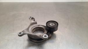 Used Drive belt tensioner Mercedes B (W247) 1.3 B-180 Turbo 16V Price € 36,30 Inclusive VAT offered by Autohandel Didier