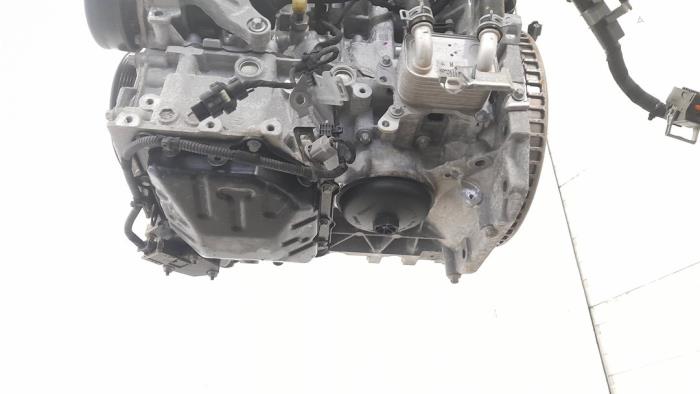 Motor from a Mercedes-Benz B (W247) 1.3 B-200 Turbo 16V 2021
