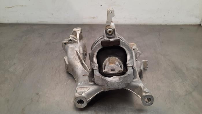 Usagé Support moteur Audi A6 (C8) 2.0 40 TDI Mild hybrid Quattro Prix € 133,10 Prix TTC proposé par Autohandel Didier