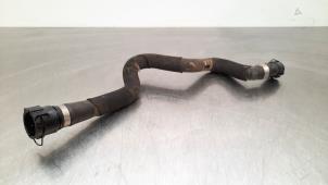 Used Radiator hose Mercedes B (W247) 1.3 B-200 Turbo 16V Price € 15,13 Inclusive VAT offered by Autohandel Didier