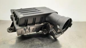 Usados Cuerpo de filtro de aire Audi Q3 Sportback (F3N) Precio € 66,55 IVA incluido ofrecido por Autohandel Didier