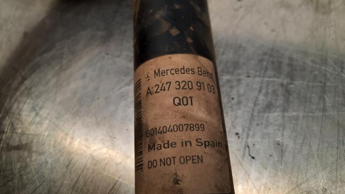 Rear shock absorber, left from a Mercedes-Benz B (W247) 1.3 B-180 Turbo 16V 2019