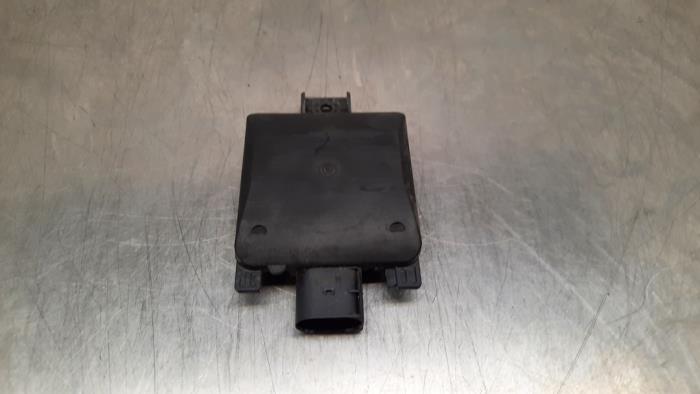 Begagnade Radarsensor Seat Leon (KLB) 2.0 TDI 16V Pris € 163,35 Inklusive moms erbjuds av Autohandel Didier