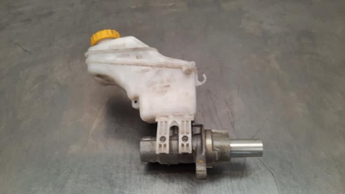 Used Master cylinder Fiat Doblo Cargo (263) 1.3 D Multijet Price € 24,20 Inclusive VAT offered by Autohandel Didier