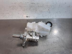 Used Master cylinder Dacia Sandero III 1.0 TCe 90 12V Price € 48,40 Inclusive VAT offered by Autohandel Didier