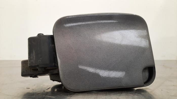 Tank cap cover from a Peugeot Expert (VA/VB/VE/VF/VY) 2.0 Blue HDi 120 16V 2017