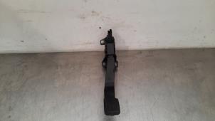 Used Accelerator pedal Opel Corsa F (UB/UP) 1.2 Turbo 12V 100 Price € 60,50 Inclusive VAT offered by Autohandel Didier