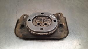 Used Gearbox mount Citroen Jumpy 2.0 Blue HDI 145 Price € 24,20 Inclusive VAT offered by Autohandel Didier