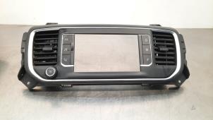 Used Radio control panel Citroen Jumpy 2.0 Blue HDI 120 Price € 66,55 Inclusive VAT offered by Autohandel Didier