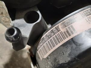 Motor van een Volkswagen Tiguan (5N1/2) 2.0 TDI 16V 4Motion 2009