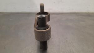 Engine mount from a Fiat Fiorino (225) 1.3 D 16V Multijet 2018