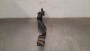 Used Accelerator pedal Fiat Fiorino (225) 1.3 D 16V Multijet Price € 36,30 Inclusive VAT offered by Autohandel Didier