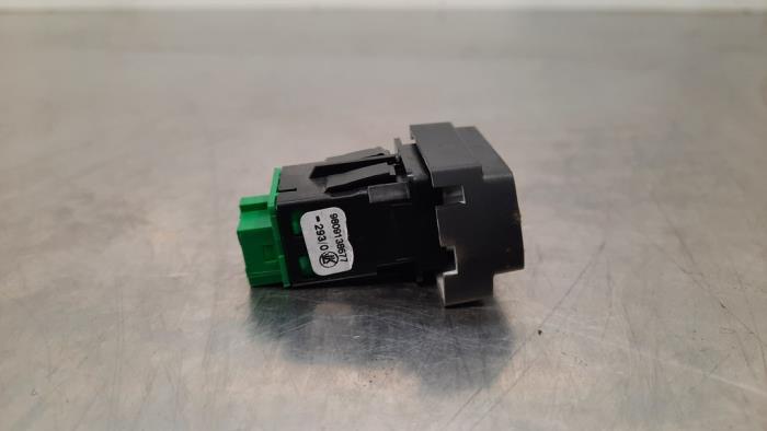 Central locking switch from a Citroën Jumpy 2.0 Blue HDI 120 2020