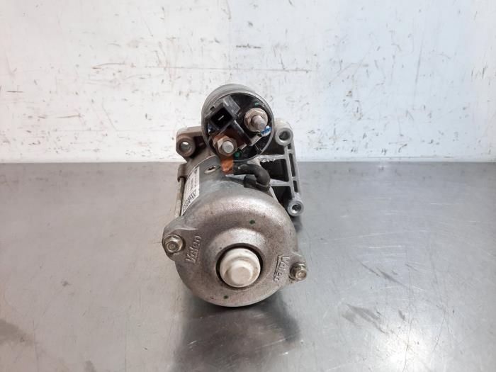 Starter from a Peugeot 208 II (UB/UH/UP) 1.5 BlueHDi 100 2022