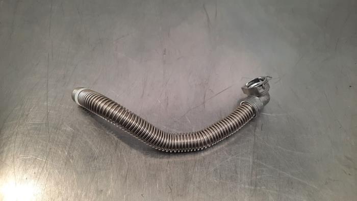 Water pipe from a Mercedes-Benz C (W206) C-220d 2.0 Turbo 16V 2023
