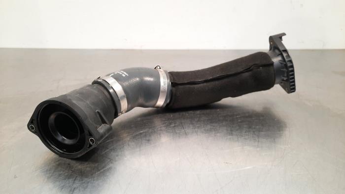 Gebrauchte Intercooler Rohr Volkswagen Golf VIII (CD1) 2.0 GTD 16V Preis € 30,25 Mit Mehrwertsteuer angeboten von Autohandel Didier