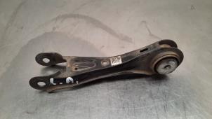 Used Rear wishbone, left Mercedes CLA (118.3) 2.0 CLA-180d Price € 12,10 Inclusive VAT offered by Autohandel Didier