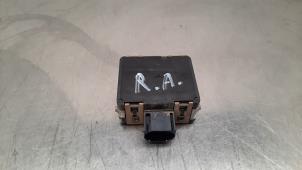 Usados Sensor de radar Mercedes CLA (118.3) 2.0 CLA-180d Precio € 193,60 IVA incluido ofrecido por Autohandel Didier