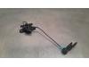 Tailgate lock mechanism from a Renault Zoé (AG), 2012 R110, Hatchback, 4-dr, Electric, 80kW (109pk), FWD, 5AQ607, 2018-08 2022