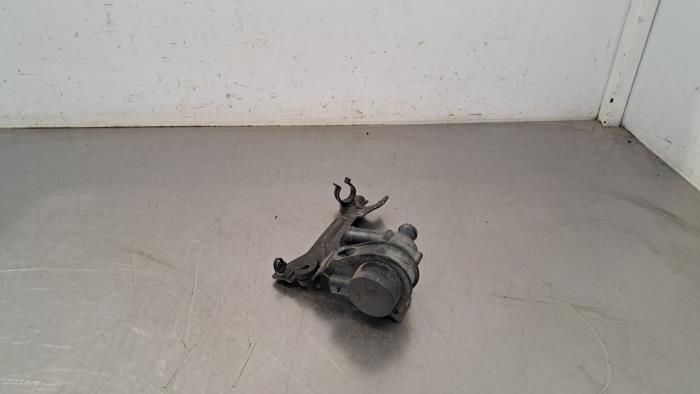 Begagnade Extra vattenpump Volvo V40 (MV) 2.0 D2 16V Pris € 102,85 Inklusive moms erbjuds av Autohandel Didier