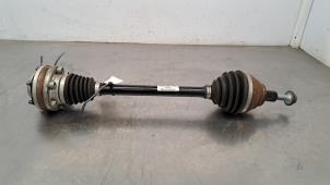 Used Front drive shaft, right Volkswagen Golf VII (AUA) 2.0 GTI TCR 16V Price € 302,50 Inclusive VAT offered by Autohandel Didier