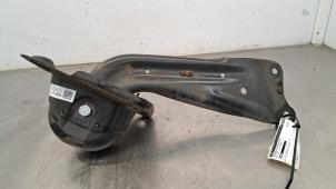 Used Rear wishbone, right Volkswagen Golf VII (AUA) 2.0 GTI TCR 16V Price € 36,30 Inclusive VAT offered by Autohandel Didier