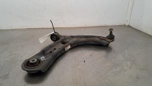 Used Front wishbone, right Volkswagen Golf VII (AUA) 2.0 GTI TCR 16V Price € 60,50 Inclusive VAT offered by Autohandel Didier