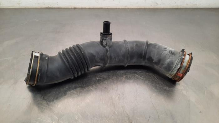 Gebrauchte Intercooler Rohr Toyota Yaris IV (P21/PA1/PH1) 1.5 12V Hybrid 115 Preis € 30,25 Mit Mehrwertsteuer angeboten von Autohandel Didier