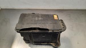 Used Battery box Mercedes A (W176) 1.6 A-180 16V Price € 30,25 Inclusive VAT offered by Autohandel Didier