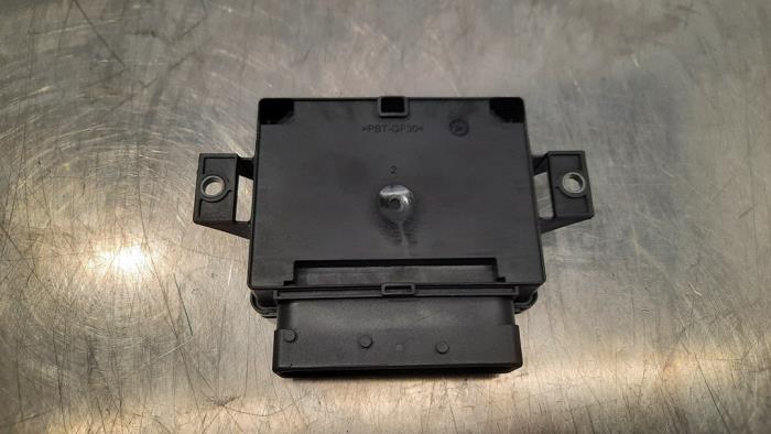 Parking brake module Mercedes A 1.6 A-180 16V - A1669002700