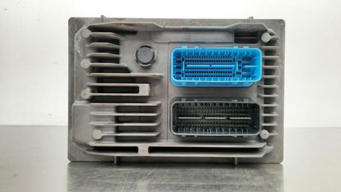 Used Engine management computer Opel Astra K Sports Tourer 1.5 CDTi 105 12V Price € 163,35 Inclusive VAT offered by Autohandel Didier