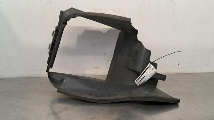 Begagnade Lufttratt Landrover Range Rover IV (LG) 4.4 SDV8 32V Pris € 24,20 Inklusive moms erbjuds av Autohandel Didier