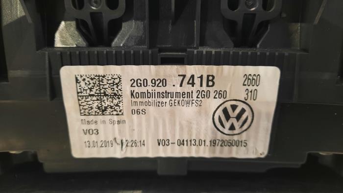 Licznik kilometrów KM z Volkswagen Polo VI (AW1) 1.6 TDI 16V 80 2019