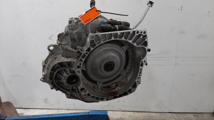 Gearbox from a Mercedes-Benz A (177.0) 1.3 A-180 Turbo 16V 2021