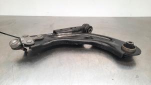 Used Front wishbone, right Peugeot 308 (F3/FB/FH/FM/FP) 1.2 12V PureTech 110 Price € 60,50 Inclusive VAT offered by Autohandel Didier