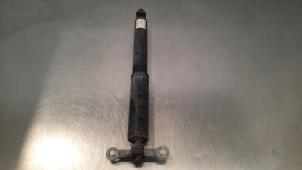 Used Rear shock absorber, right Peugeot 308 SW (F4/FC/FR) 1.2 12V PureTech 130 Price € 42,35 Inclusive VAT offered by Autohandel Didier