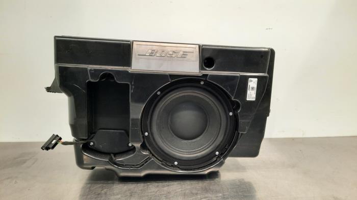Używane Subwoofer Porsche Macan (95B) 3.0 V6 24V GTS Cena € 133,10 Z VAT oferowane przez Autohandel Didier