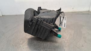 Used Air box Mercedes A (177.0) 1.3 A-180 Turbo 16V Price € 96,80 Inclusive VAT offered by Autohandel Didier