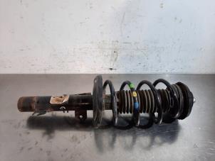 Used Fronts shock absorber, left Citroen C3 Aircross (2C/2R) 1.2 e-THP PureTech 130 Price € 121,00 Inclusive VAT offered by Autohandel Didier